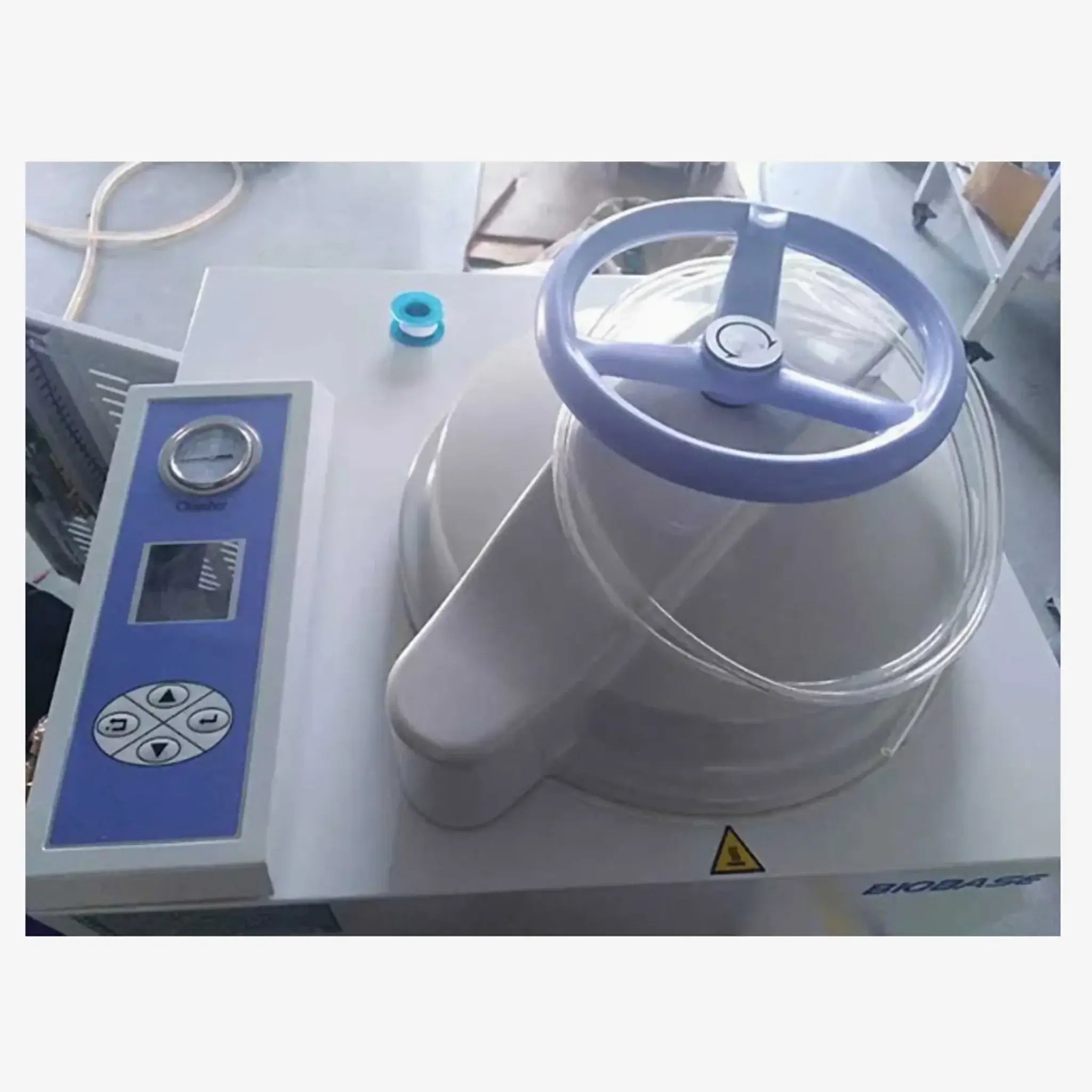Autoclave vertical automática 50 lts. Mod. BKQ-B50I. Marca Biobase. Equipos Médicos
