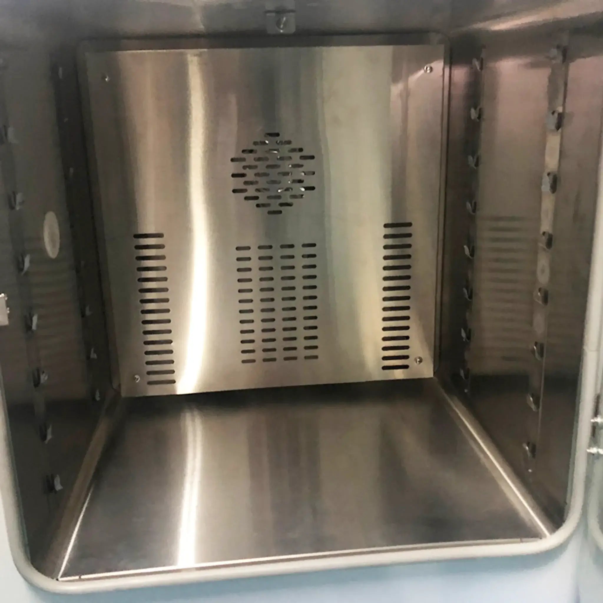 Estufa Incubación digital de 54 lts. Mod. BJPX-H54BK(D). Marca Biobase. Equipos de Laboratorio
