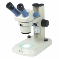 Microscopio ( Lupa ) estereoscópico binocular - luz incidente y transmitida. Mod. BS-80. Marca Boeco - Alemania. Equipos de Laboratorio